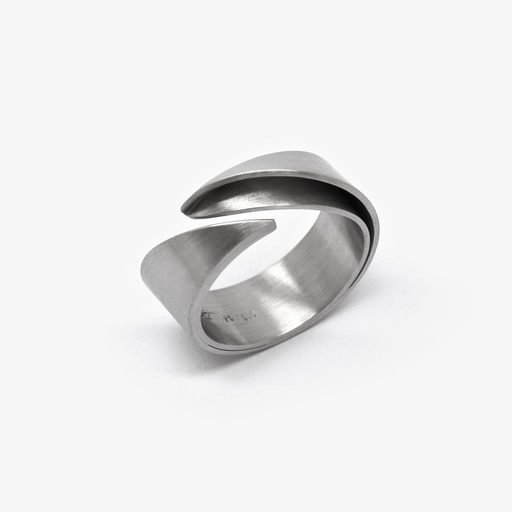 FOLDED RING – ORRO